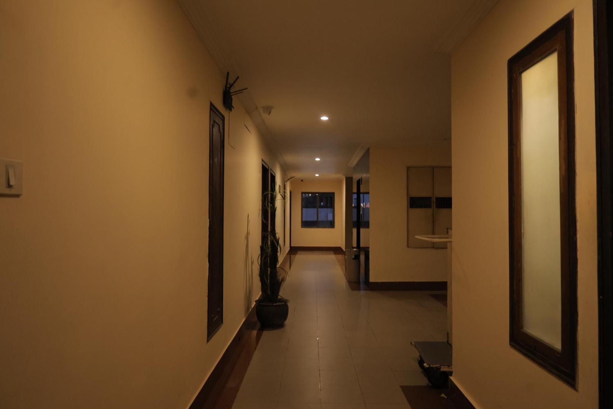 Hotel Mangalore International Ngoại thất bức ảnh