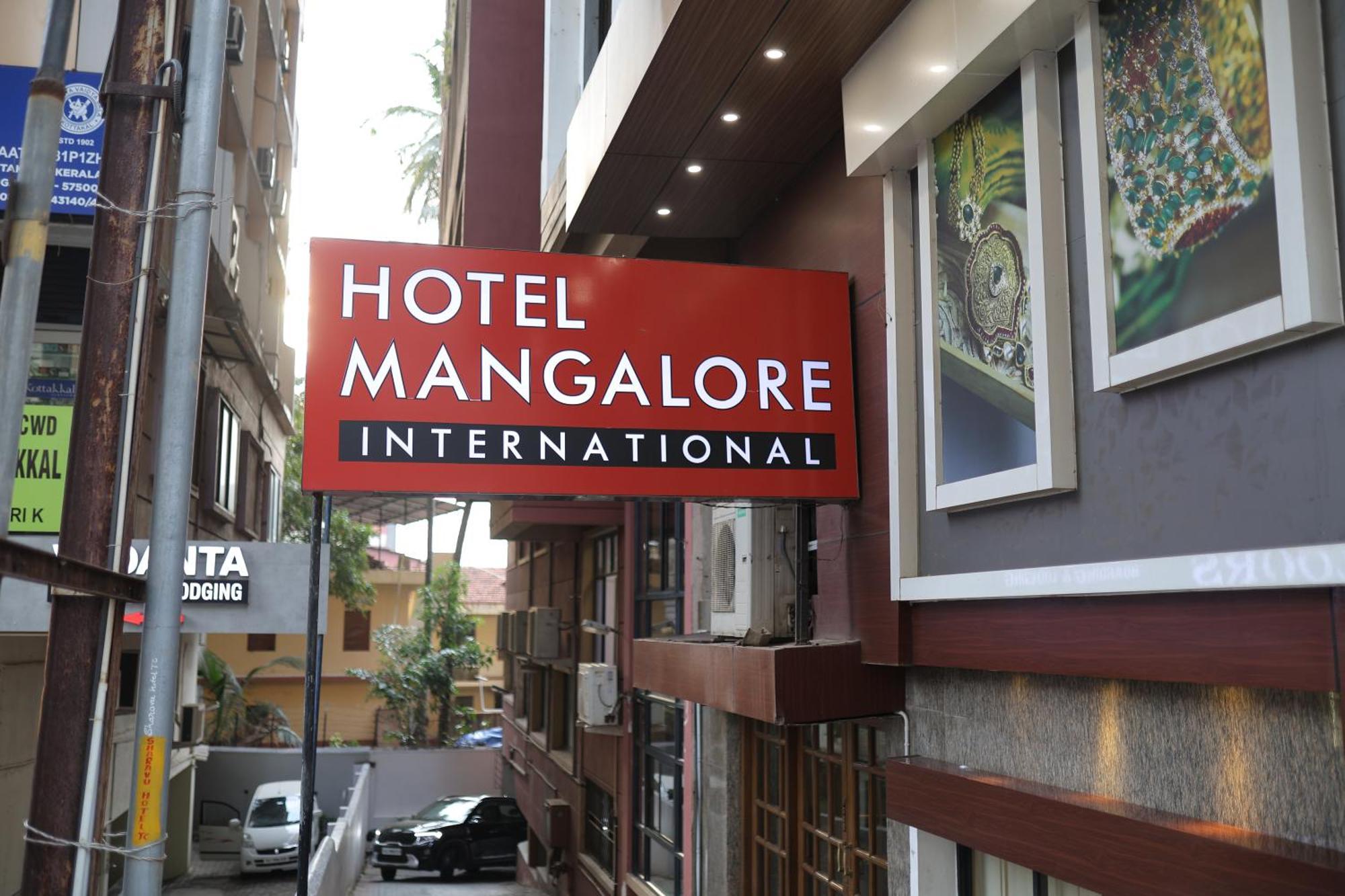 Hotel Mangalore International Ngoại thất bức ảnh