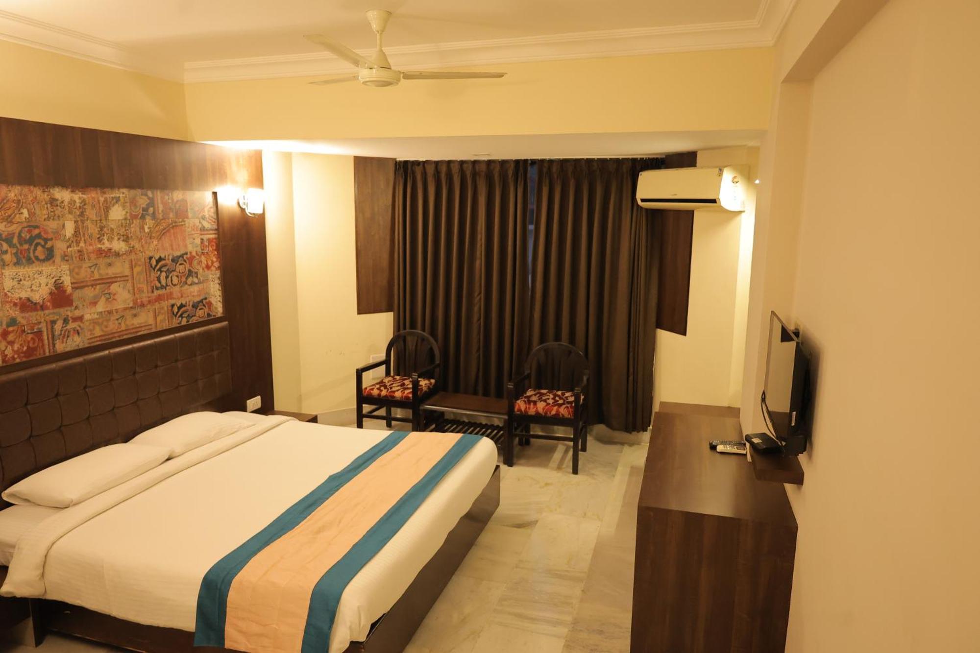 Hotel Mangalore International Ngoại thất bức ảnh