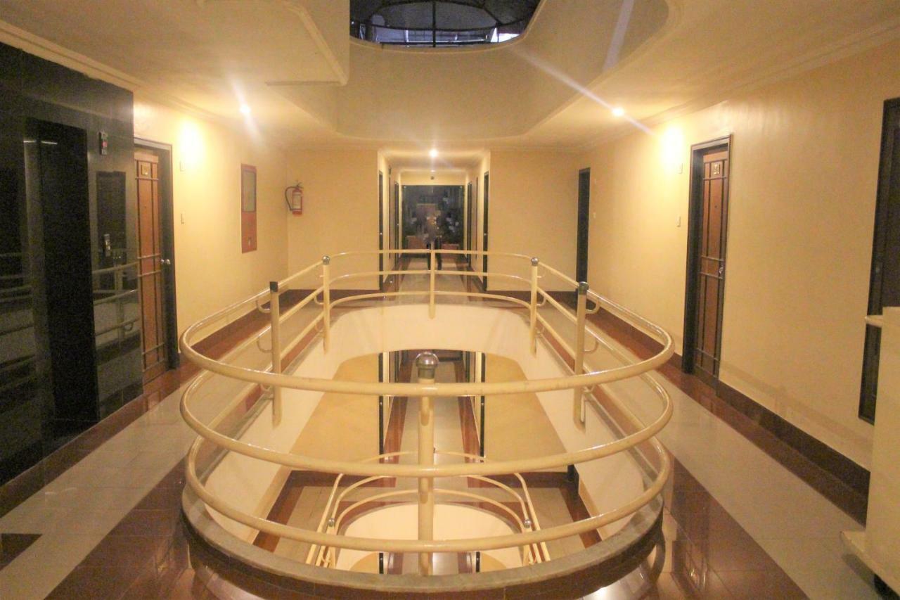 Hotel Mangalore International Ngoại thất bức ảnh