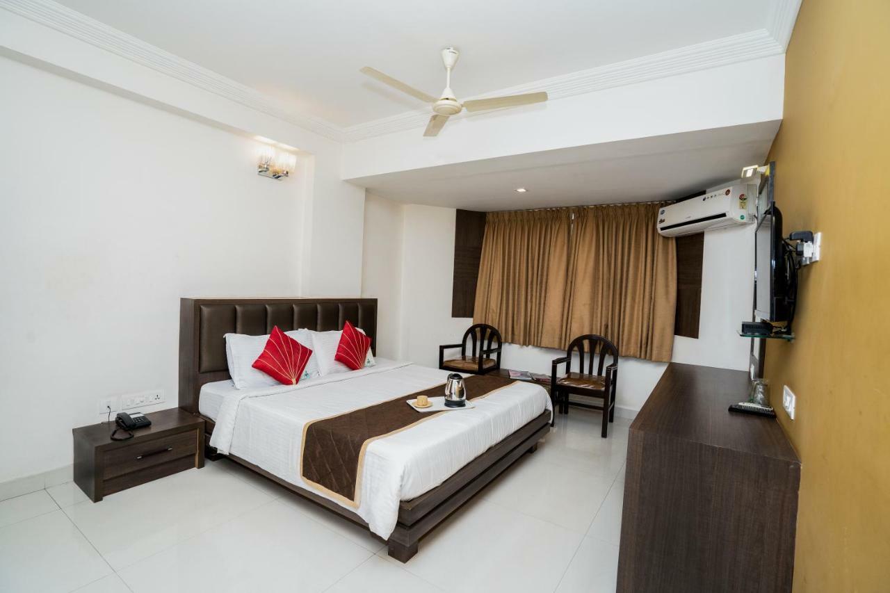 Hotel Mangalore International Ngoại thất bức ảnh