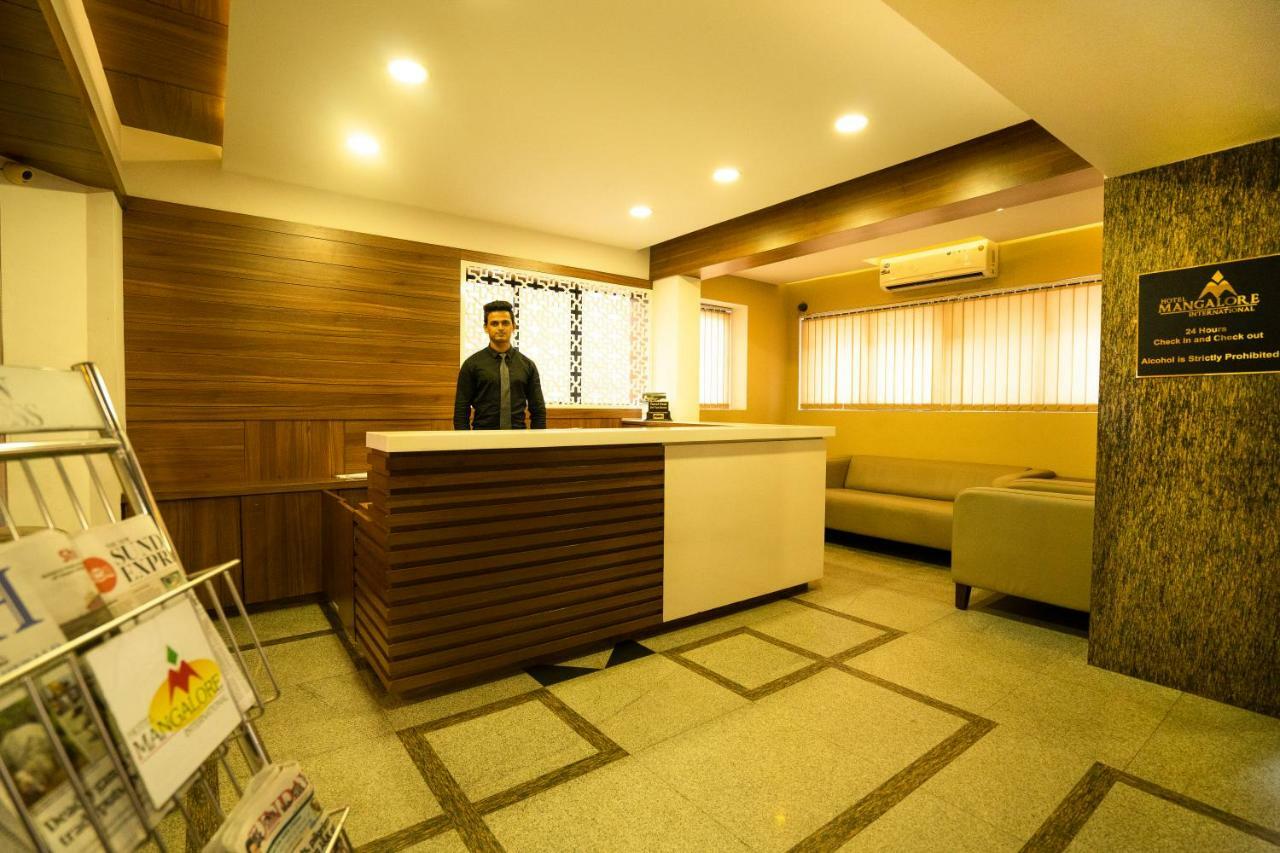Hotel Mangalore International Ngoại thất bức ảnh